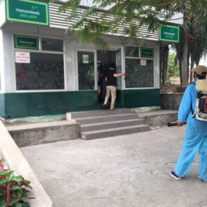 z5695407246971_2cee22501061ba9ba5e47b85eeff6ea4